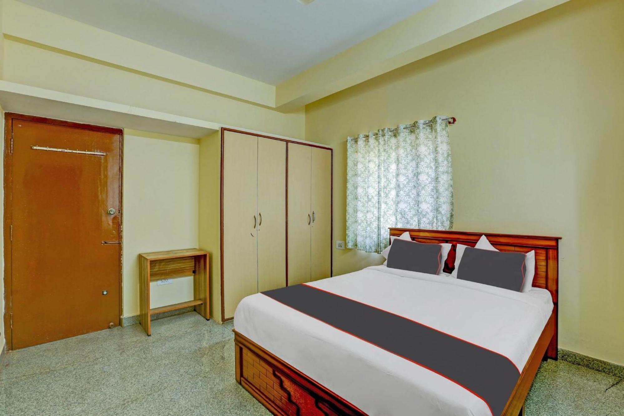 Collection O Relax Stay Apartments Bangalore Exterior photo