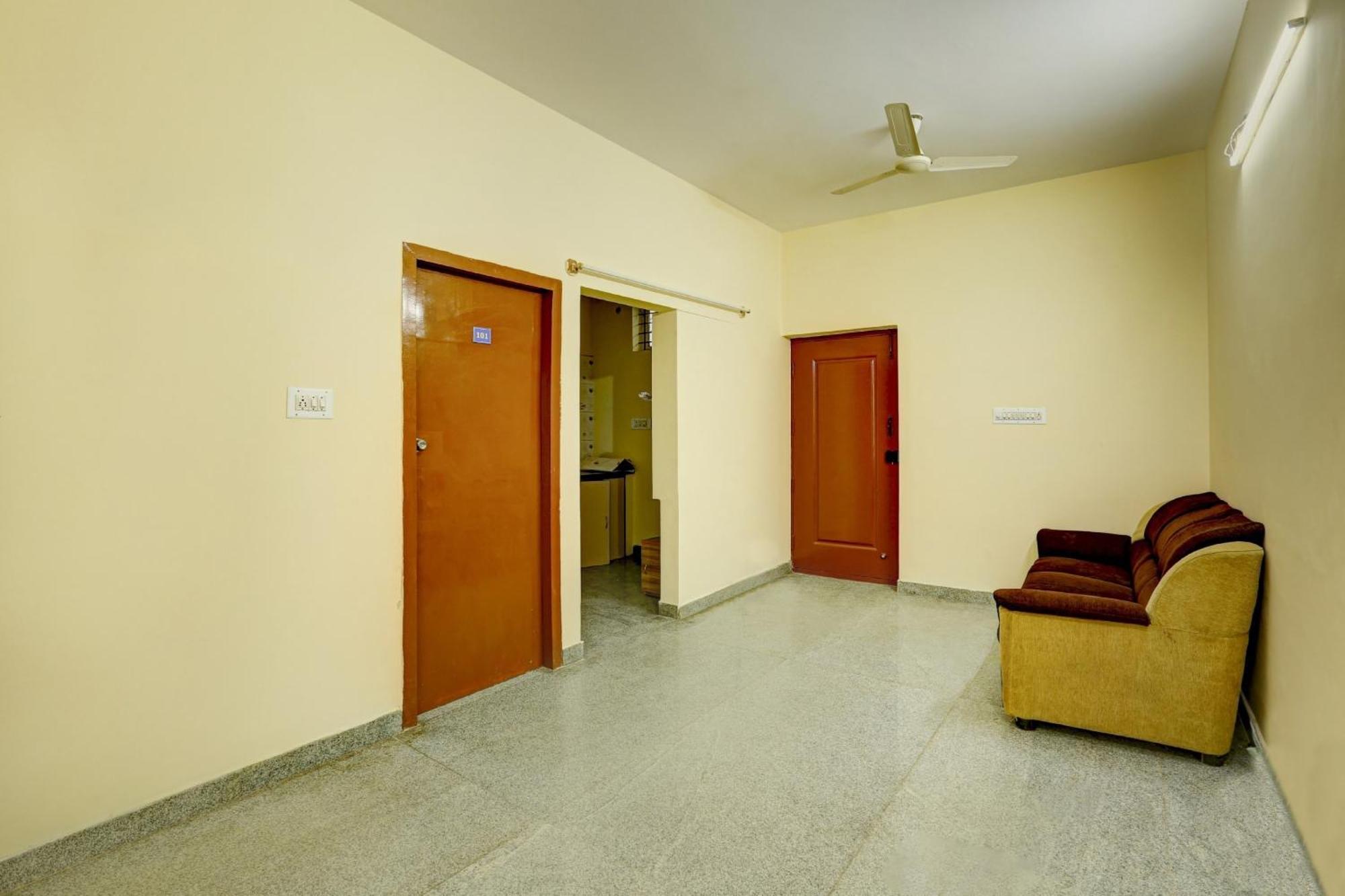 Collection O Relax Stay Apartments Bangalore Exterior photo